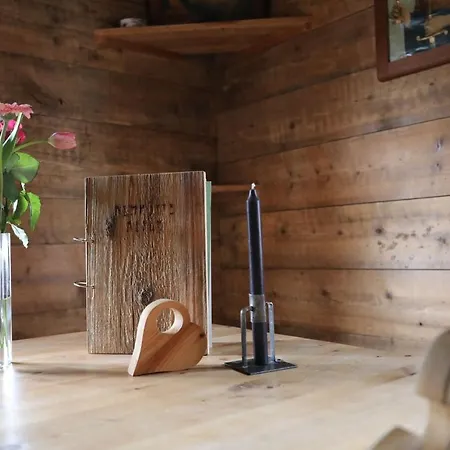 Almhuette Oberschaller Bei Alfenalm - Am Berg