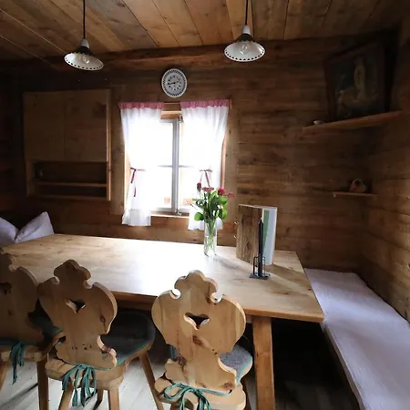 Chalet Almhuette Oberschaller Bei Alfenalm - Am Berg Innervillgraten