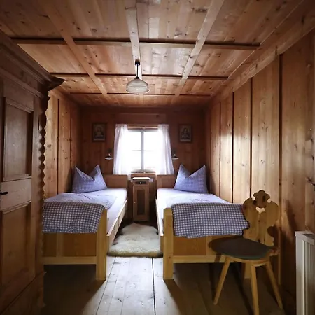 Almhuette Oberschaller Bei Alfenalm - Am Berg Dağ evi Innervillgraten