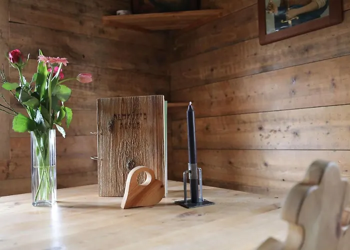 Almhütte Oberschaller Bei Alfenalm - Am Berg